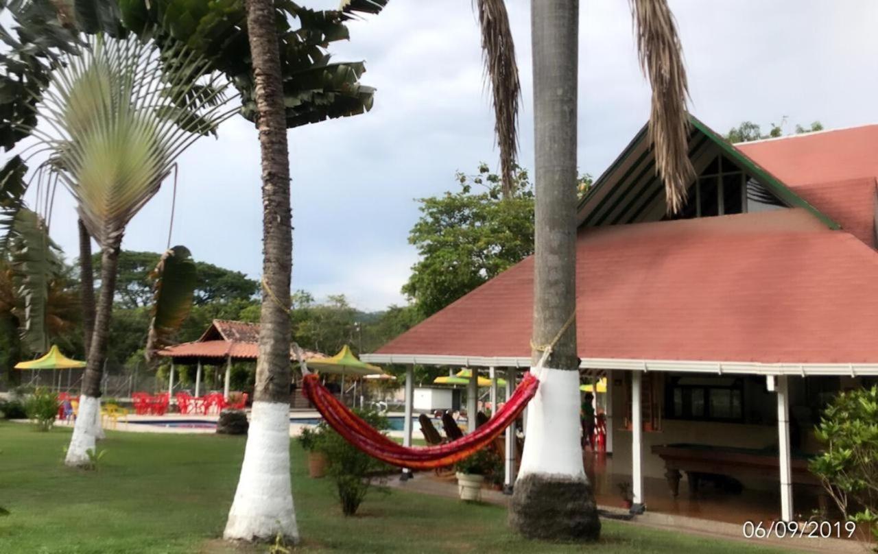 Finca Hotel Pinares Ла-Пинтада Экстерьер фото